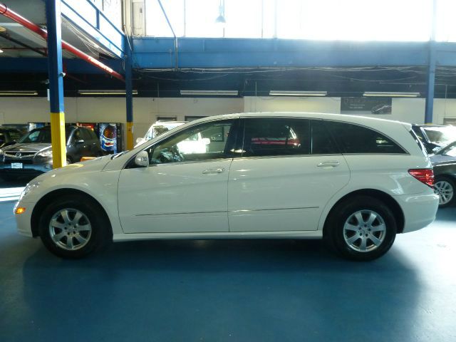 Mercedes-Benz R-Class 2007 photo 3
