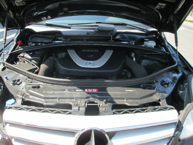 Mercedes-Benz R-Class 2007 photo 40