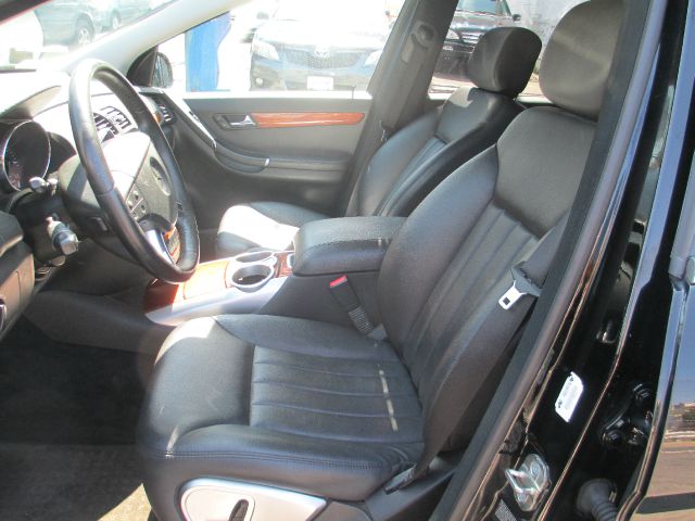 Mercedes-Benz R-Class 2007 photo 42