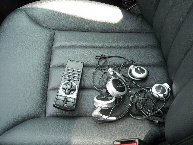 Mercedes-Benz R-Class DRW LS SUV