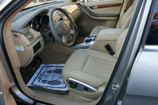 Mercedes-Benz R-Class 2009 photo 4