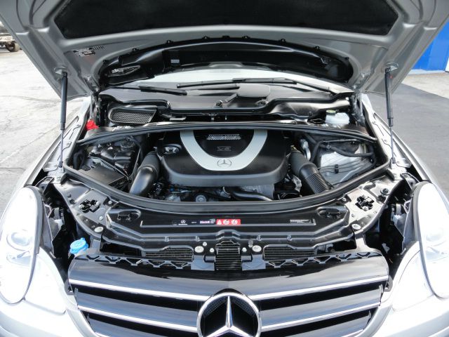 Mercedes-Benz R-Class 2009 photo 35