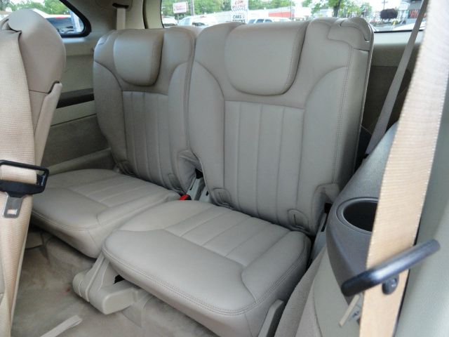 Mercedes-Benz R-Class 2009 photo 39