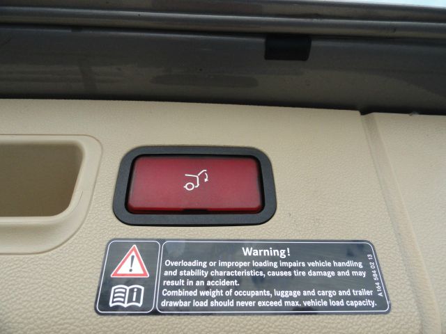 Mercedes-Benz R-Class 2009 photo 4