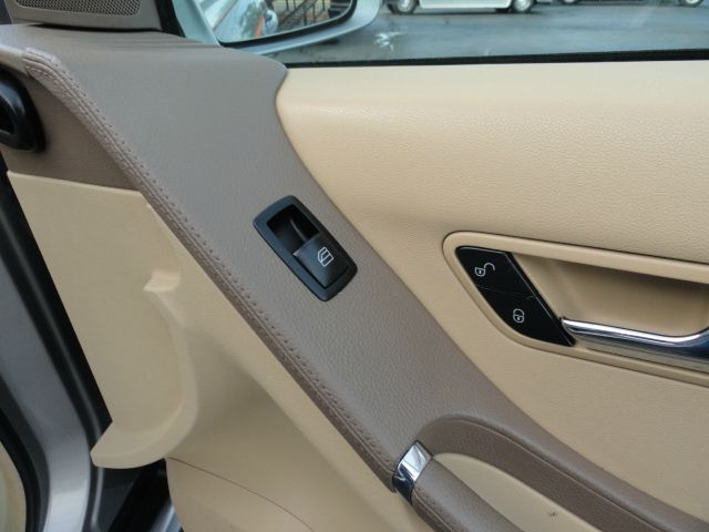 Mercedes-Benz R-Class 2009 photo 5