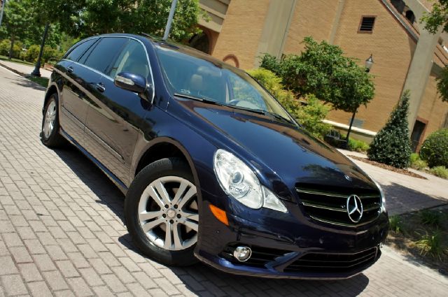 Mercedes-Benz R-Class 2009 photo 38