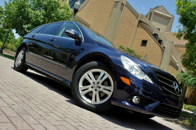 Mercedes-Benz R-Class 2009 photo 39