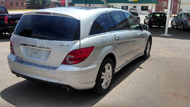 Mercedes-Benz R-Class 2009 photo 9
