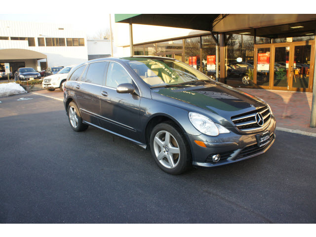Mercedes-Benz R-Class 2010 photo 2
