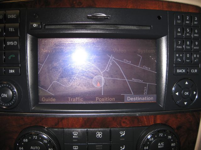 Mercedes-Benz R-Class 2011 photo 4