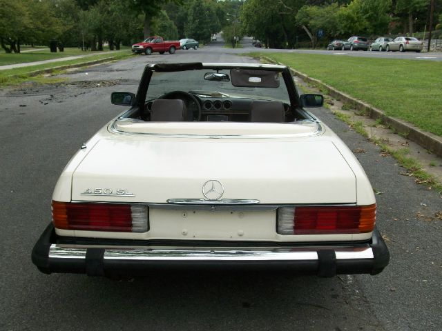 Mercedes-Benz S-Class 1980 photo 4