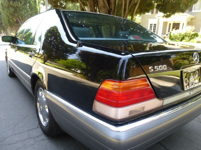 Mercedes-Benz S-Class 1995 photo 2