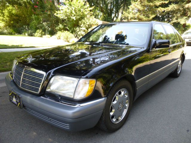 Mercedes-Benz S-Class 1995 photo 4