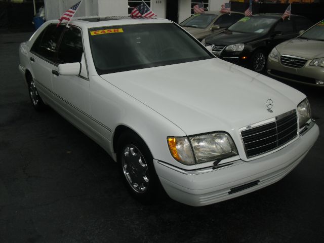 Mercedes-Benz S-Class 1995 photo 3