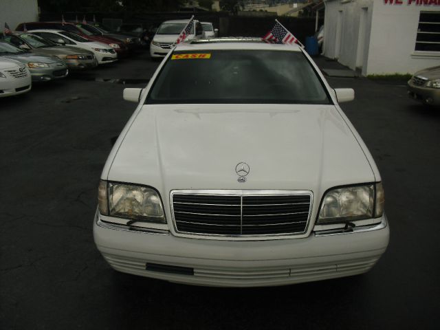 Mercedes-Benz S-Class 1995 photo 4