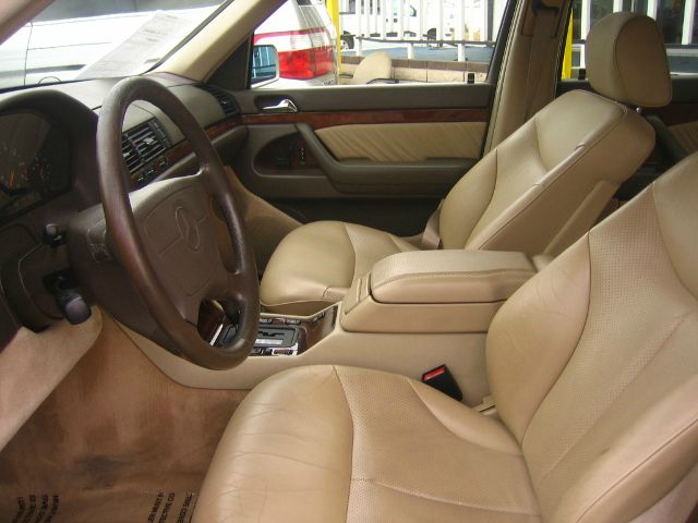 Mercedes-Benz S-Class 1996 photo 1