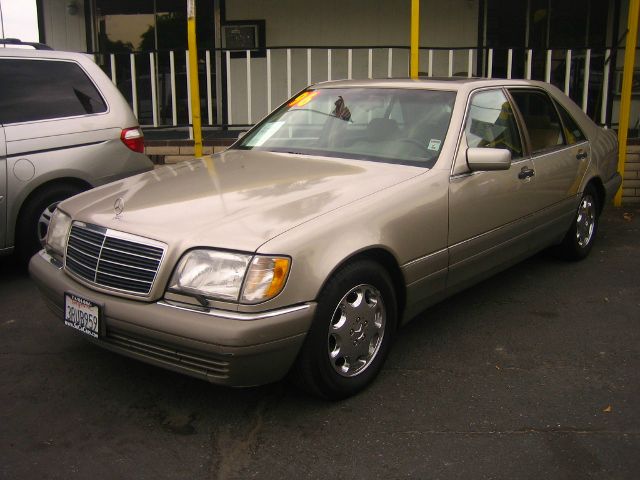 Mercedes-Benz S-Class 1996 photo 4