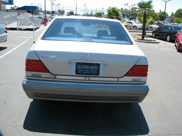Mercedes-Benz S-Class 1996 photo 3