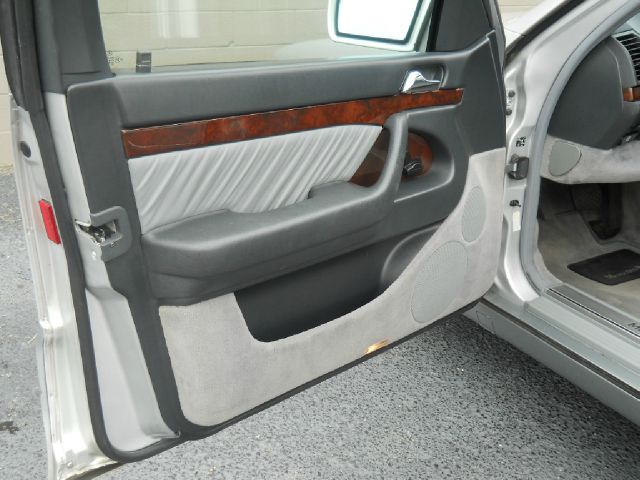 Mercedes-Benz S-Class 1996 photo 15