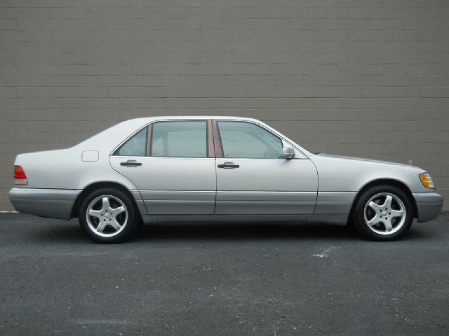 Mercedes-Benz S-Class 1996 photo 9