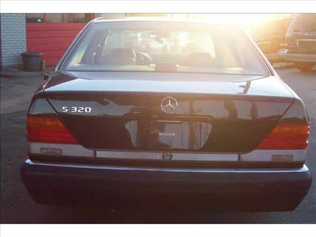 Mercedes-Benz S-Class 1996 photo 2