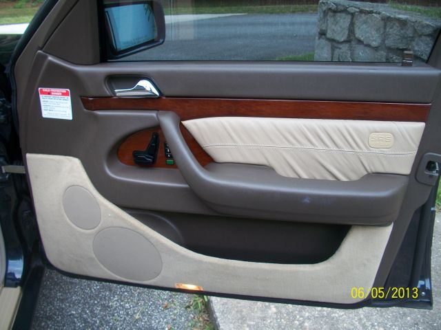 Mercedes-Benz S-Class 1997 photo 25