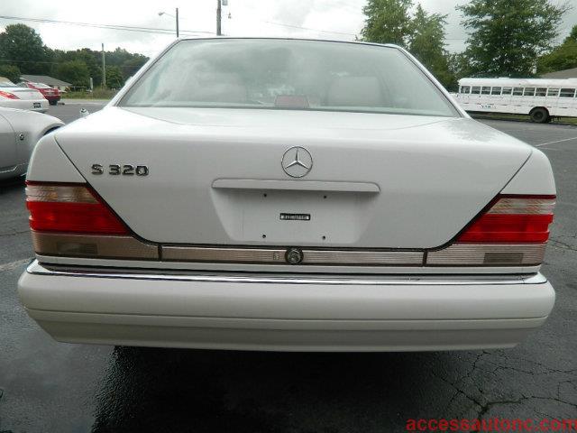Mercedes-Benz S-Class 1998 photo 0