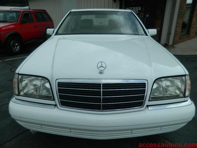 Mercedes-Benz S-Class 1998 photo 1
