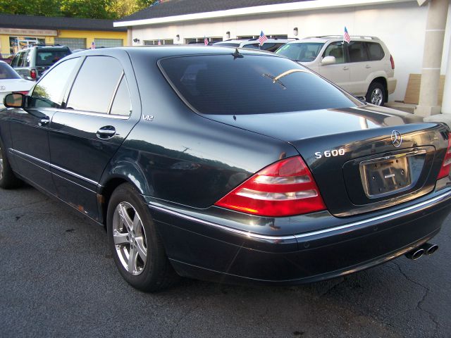 Mercedes-Benz S-Class 2000 photo 13