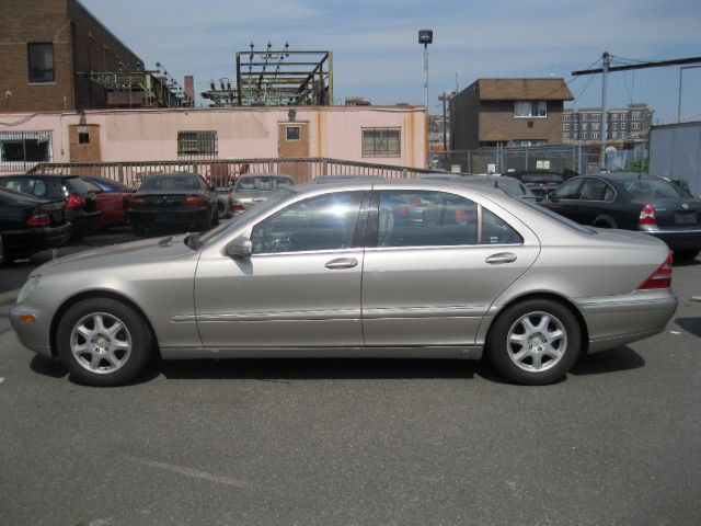 Mercedes-Benz S-Class 2000 photo 19