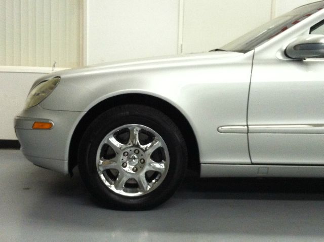 Mercedes-Benz S-Class Sahara Sedan