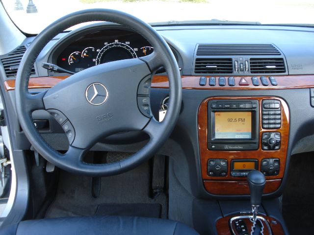 Mercedes-Benz S-Class 2001 photo 18