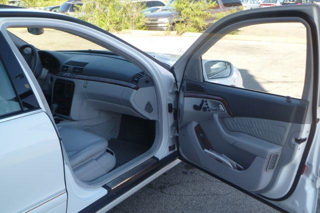 Mercedes-Benz S-Class 2001 photo 14