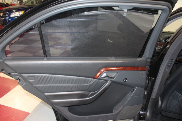 Mercedes-Benz S-Class C320-wagon Sedan