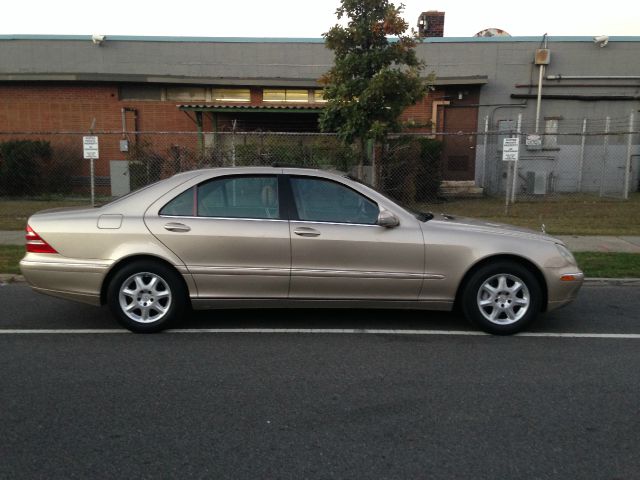Mercedes-Benz S-Class 2002 photo 2