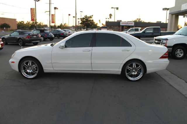 Mercedes-Benz S-Class Sahara Sedan