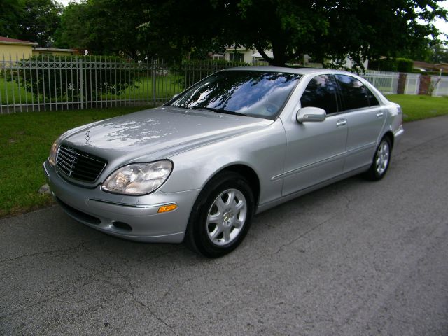 Mercedes-Benz S-Class 2002 photo 3