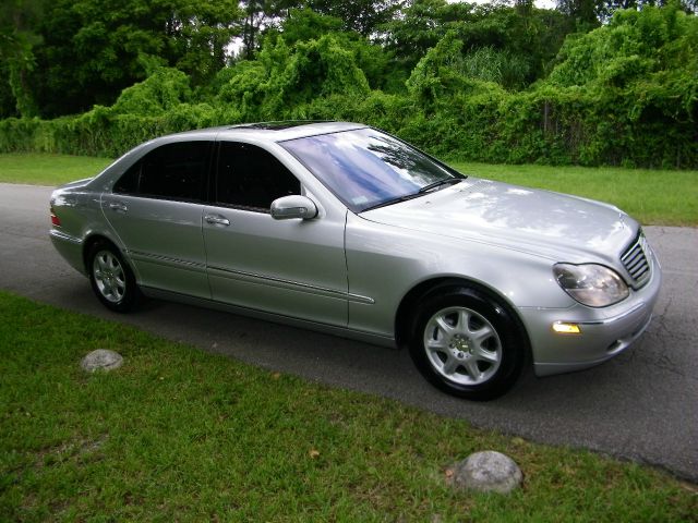 Mercedes-Benz S-Class 2002 photo 4
