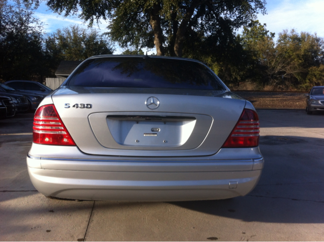 Mercedes-Benz S-Class 2003 photo 2