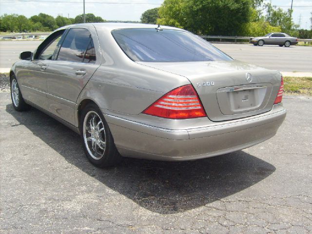 Mercedes-Benz S-Class 2005 photo 2