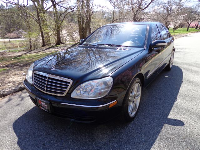 Mercedes-Benz S-Class 2005 photo 1