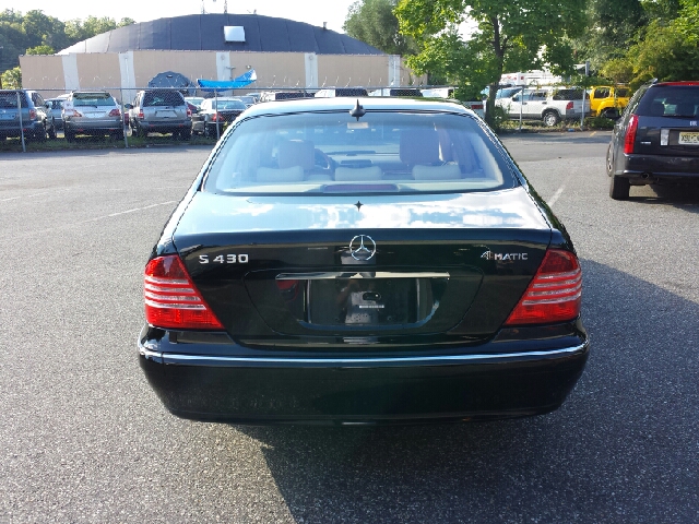 Mercedes-Benz S-Class 2005 photo 1