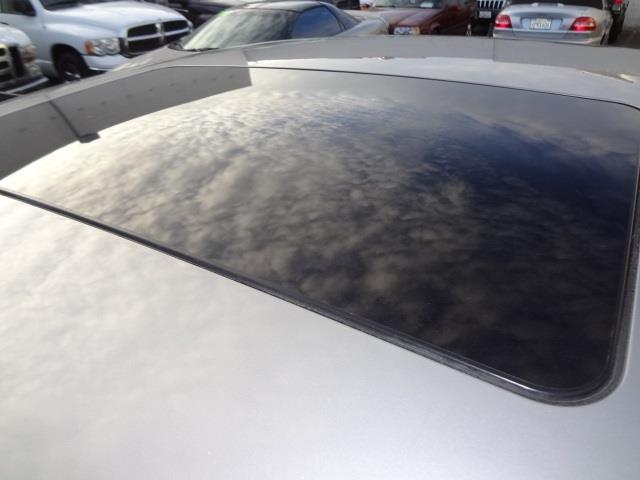 Mercedes-Benz S-Class 2006 photo 3