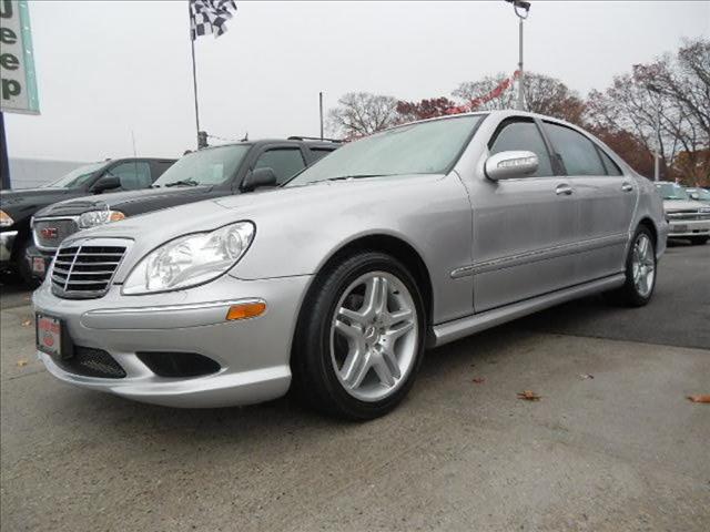 Mercedes-Benz S-Class 2006 photo 1