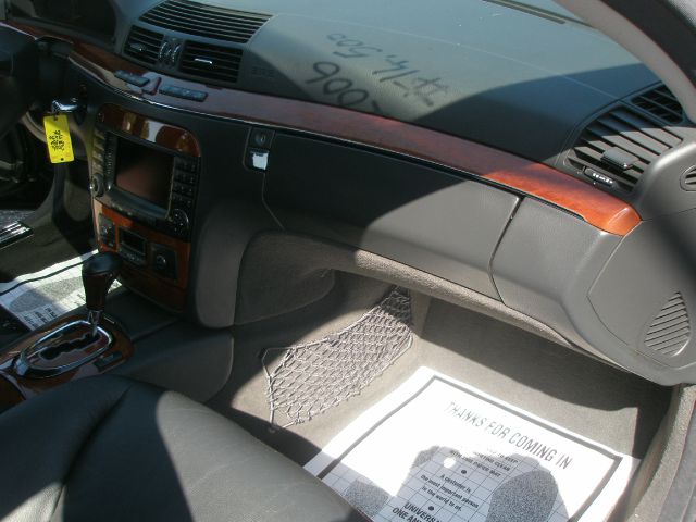 Mercedes-Benz S-Class 2006 photo 17