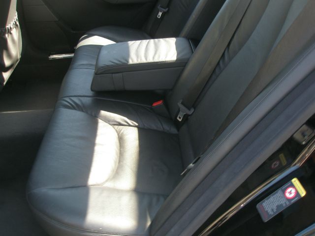 Mercedes-Benz S-Class 2006 photo 18