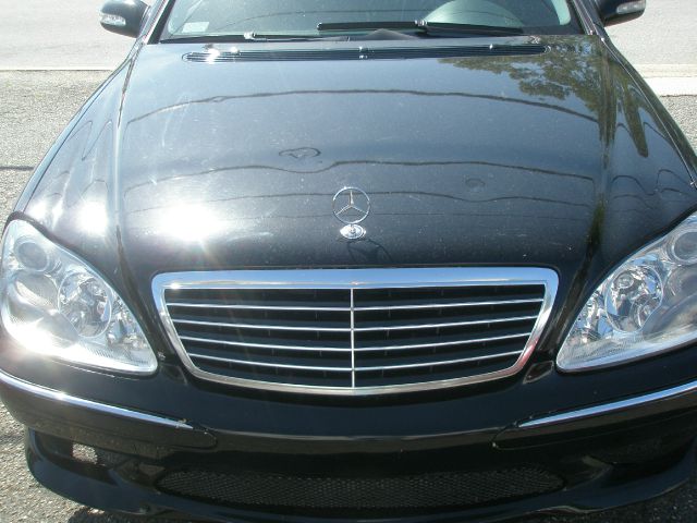 Mercedes-Benz S-Class 2006 photo 20