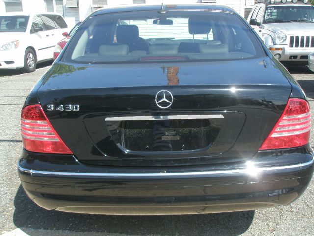 Mercedes-Benz S-Class 2006 photo 23
