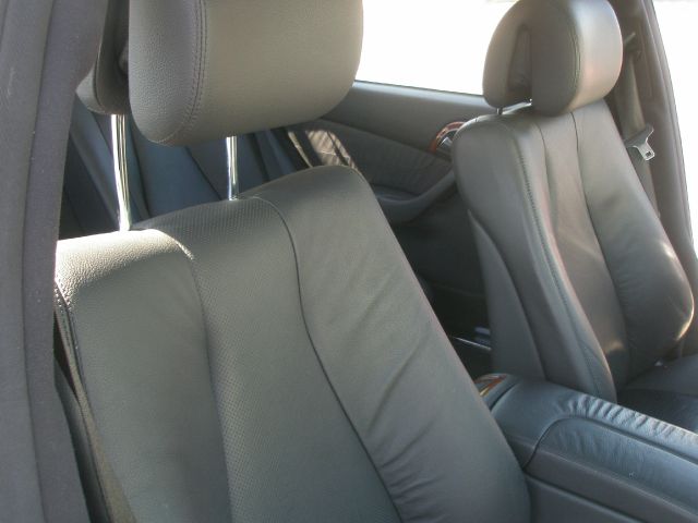 Mercedes-Benz S-Class 2006 photo 31