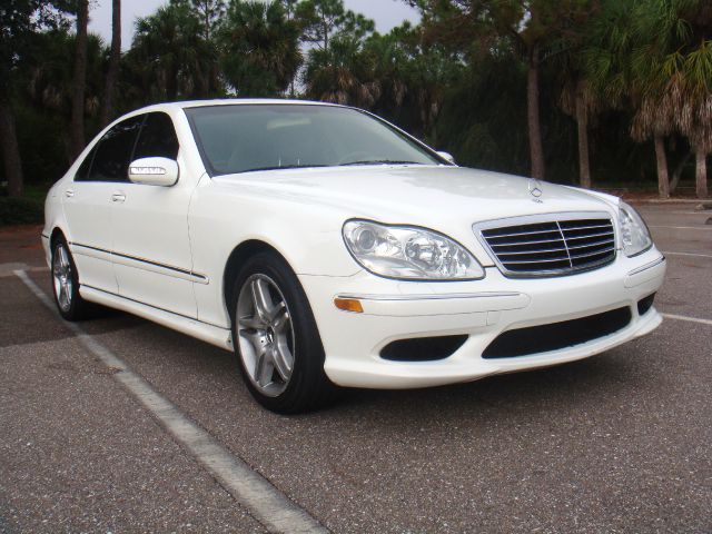 Mercedes-Benz S-Class 2006 photo 4